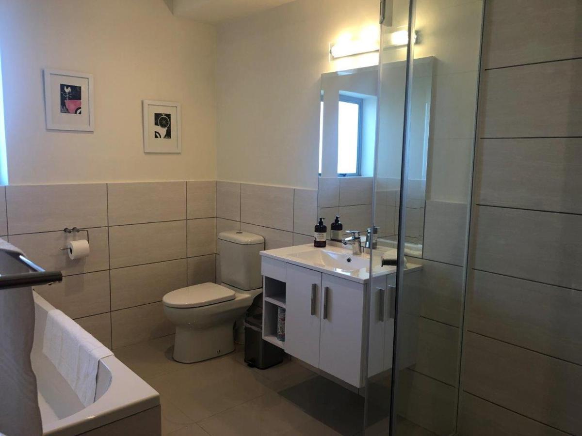 1 Mountain Rd Boutique B & B Фиш Хук Екстериор снимка